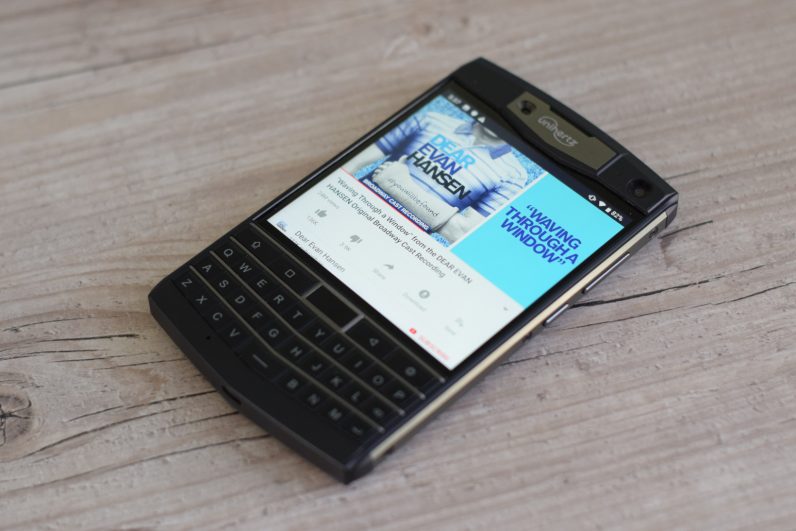 Smartphone Ini Bakal Bikin Lo Nostalgia